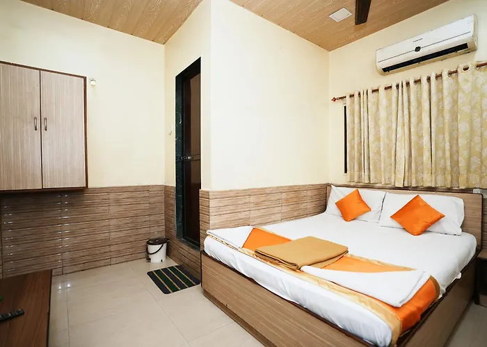 Hotel Sai Parikrama