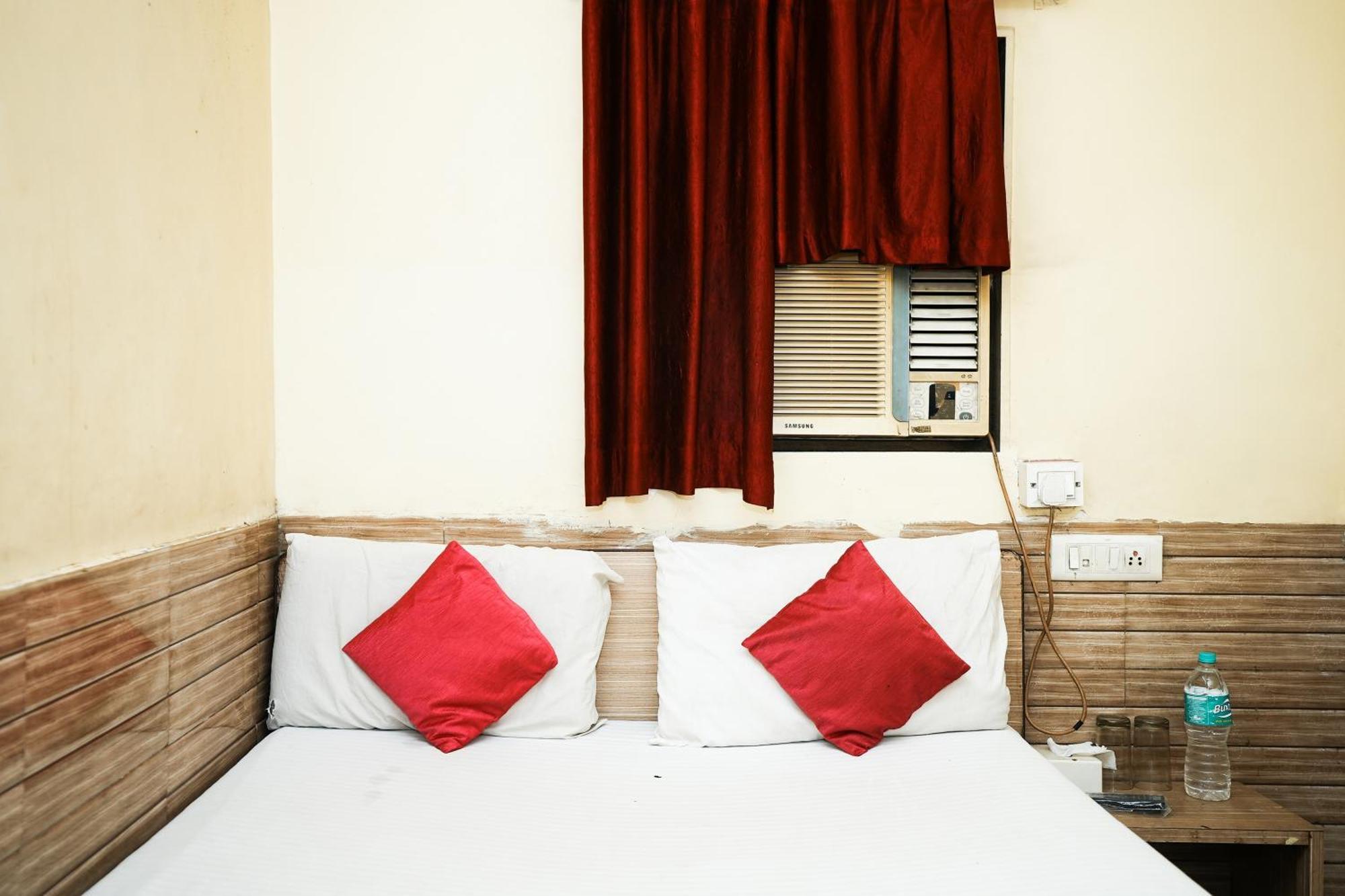 Hotel Sai Parikrama 2*