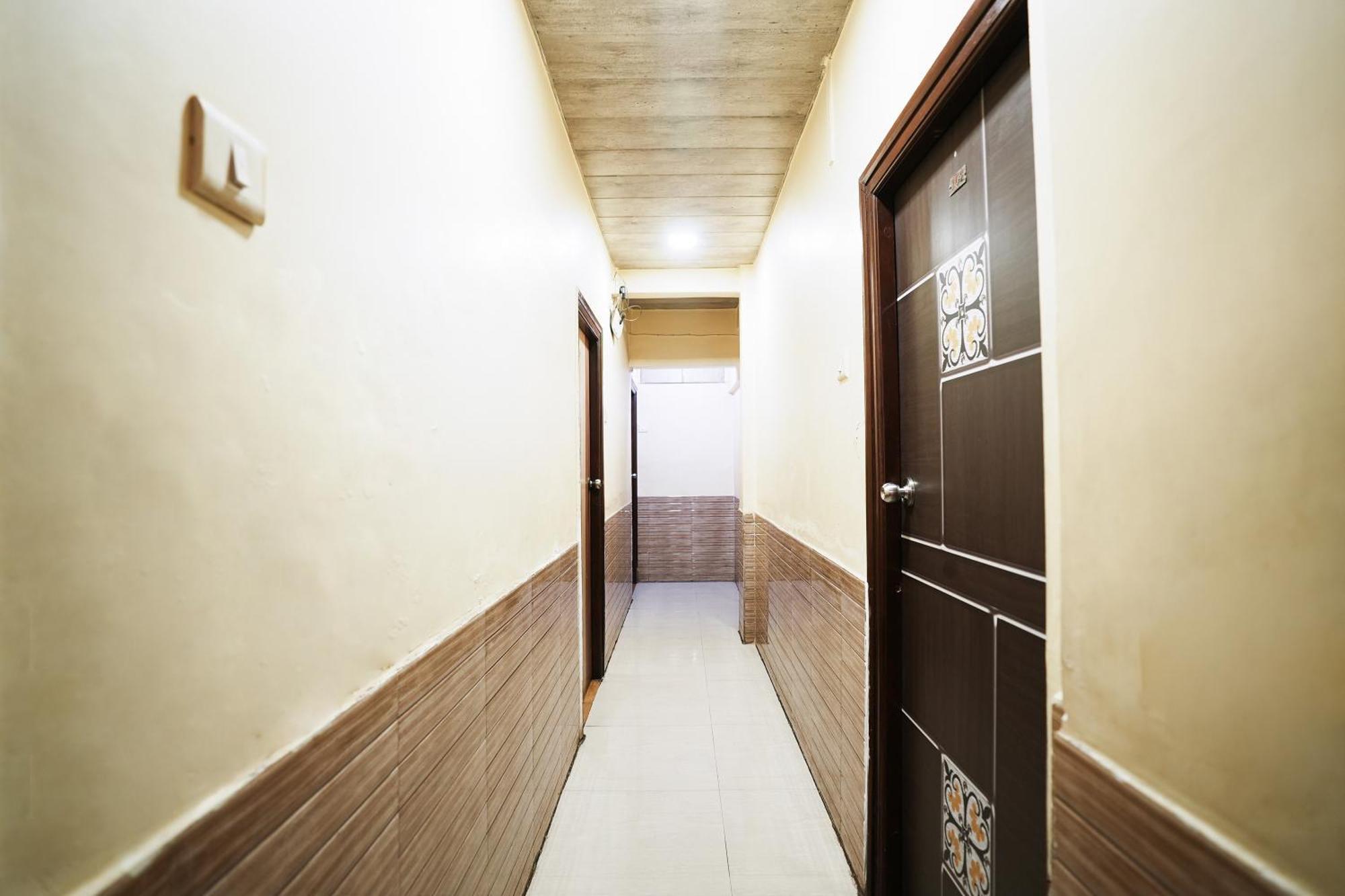 Hotel Sai Parikrama 2*